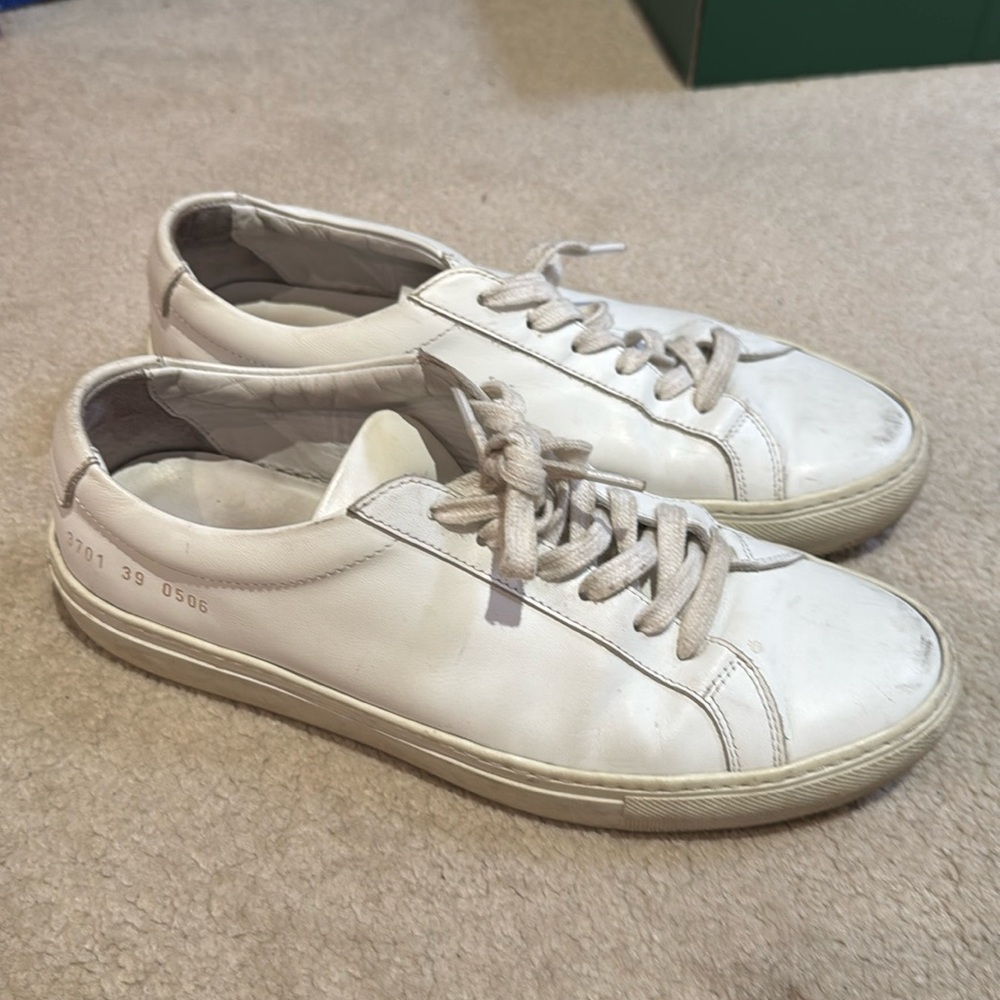 Women’s common project sneakers white size 9